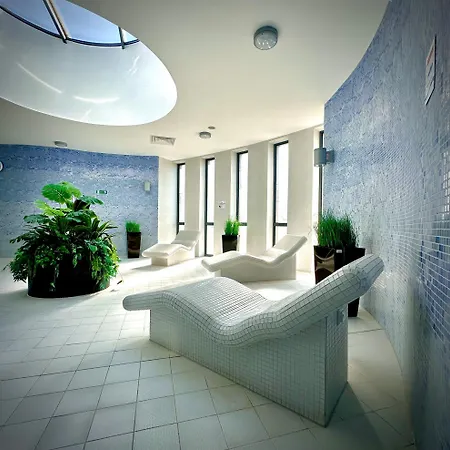 Apartment Przy Termach Cieplickich Julcia *