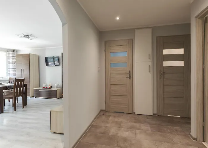 Przy Termach Cieplickich Julcia